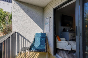 Updated Luxury 1 BR Near the Beach Nice Kitchen Nice furniture Flat Screen TVs